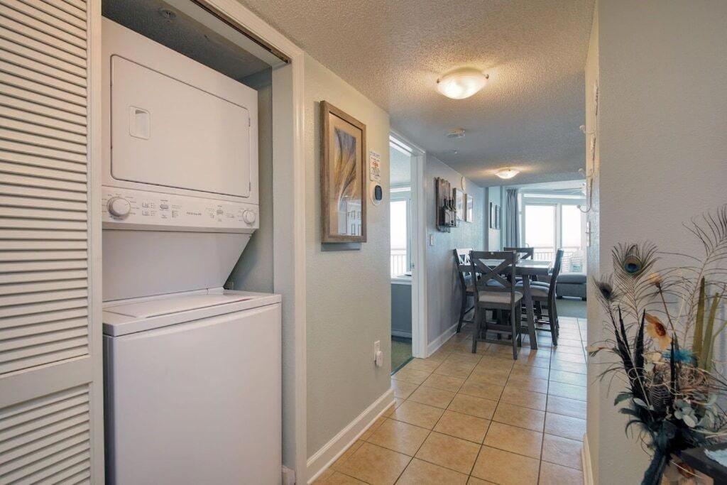 マートルビーチ 2501 S Ocean Blvd, 1031 - Ocean View Sleeps 8ヴィラ エクステリア 写真